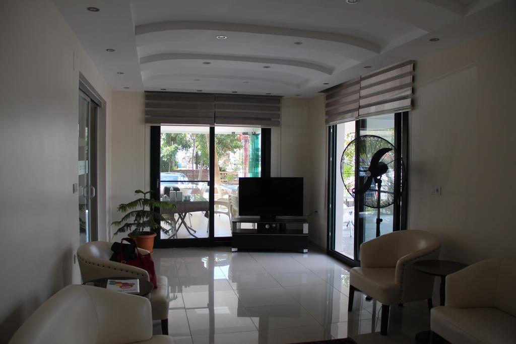 Marina Hotel Tasucu Bagian luar foto